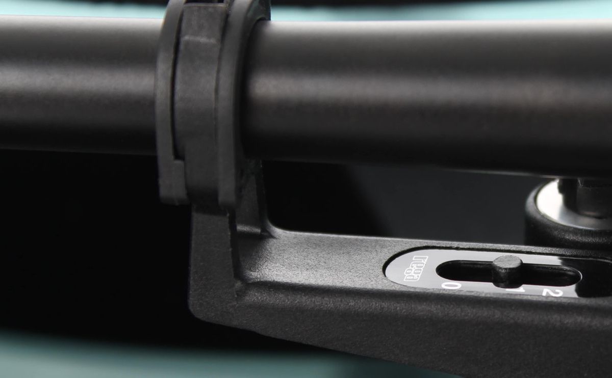 Macro of the RB220 bearing housing and the adjustable bias slider