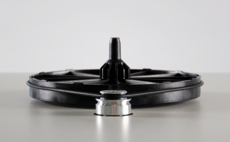 Central bearing housing and sub-platter seen from behind with the platter removed